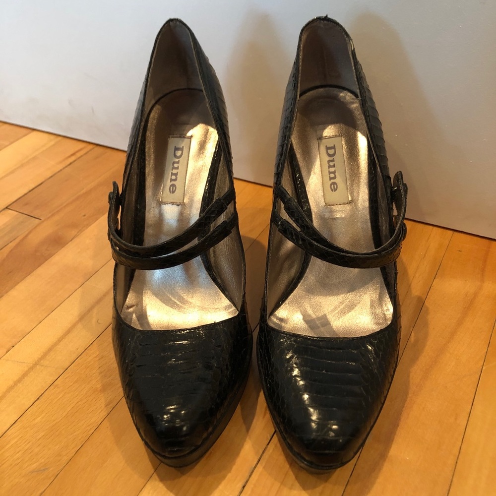 Black snakeskin Mary-Jane heels by Dune, sz 8